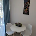 Fregata 15 דירה סבטי ולאס